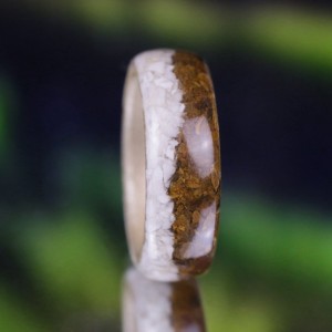 Bague "Miryne" en Erable Howlite et Oeil de tigre