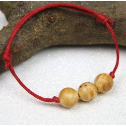 Bracelet en Bouleau madré avec fil rouge