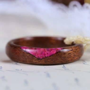 Bague ultra fine en Acajou et Agate slice rose