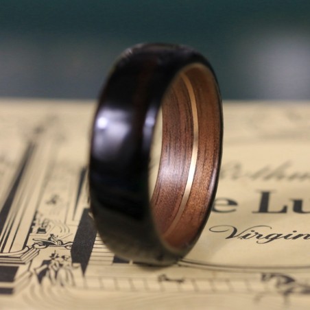 Bague Garinlay en bois d'Ébène, Noyer et fil d'or intérieur